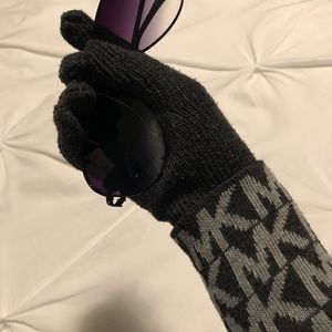 Charcoal gray Michael Kors gloves
